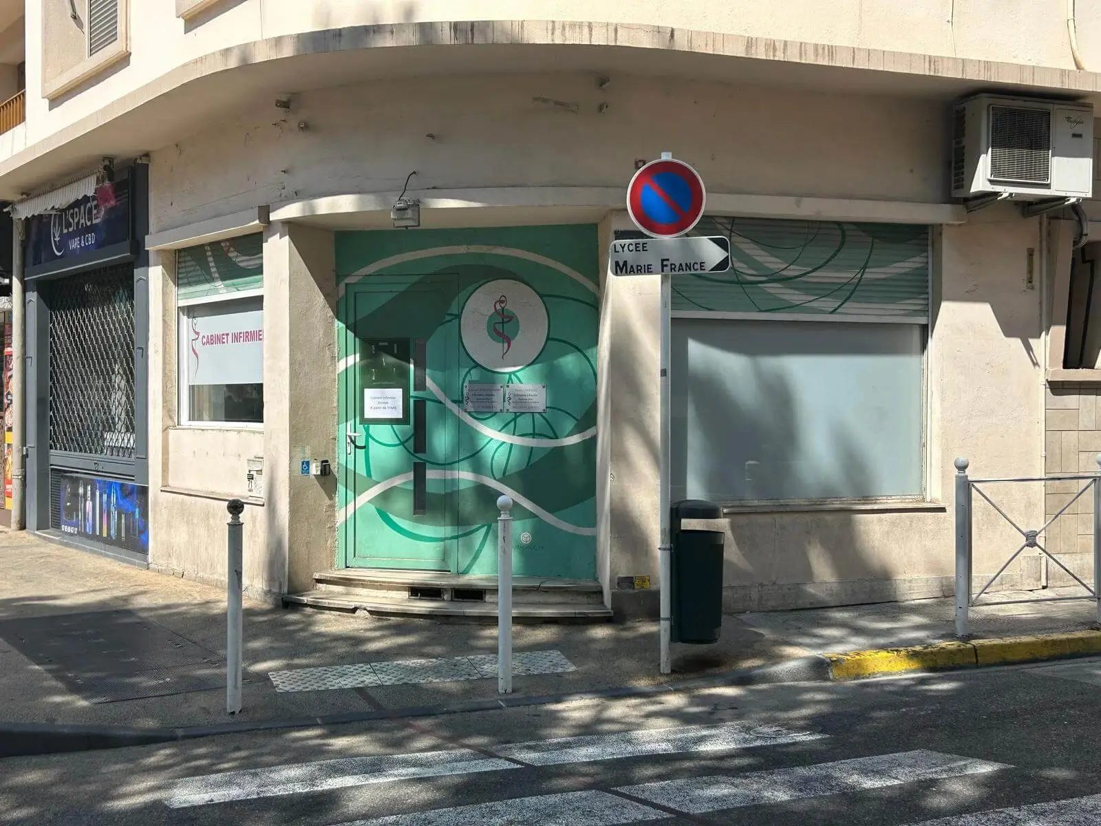 Façade du cabinet - vue 2